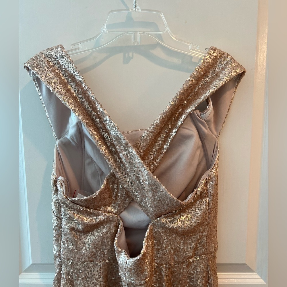 DESSY COLLECTION ELLE SEQUIN DRESS IN ROSE GOLD Size 10 NWT - Picture 10 of 16